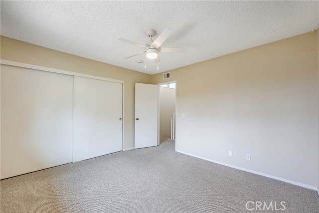 Building Photo - 245 Doverfield Dr