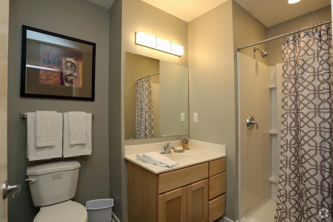 Bathroom - The Germania