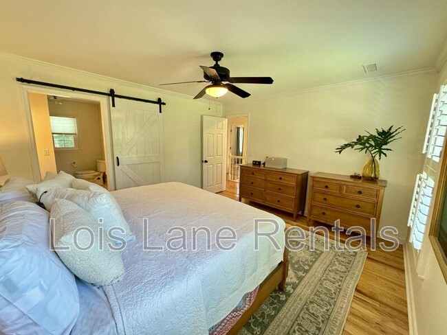 Building Photo - 978 Mooring Dr