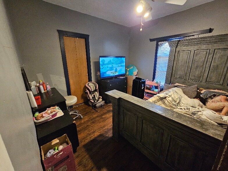 Building Photo - 1503 Palmer Ave