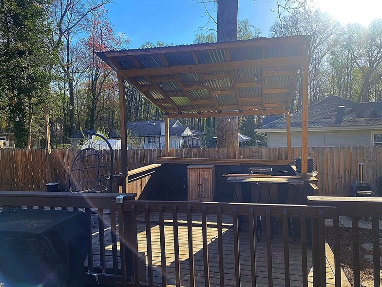 Building Photo - 2604 Boswell Ave