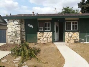 Building Photo - 9511 Corbin Ave