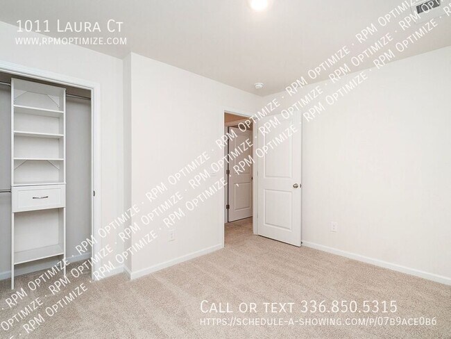 Building Photo - 1011 Laura Ct