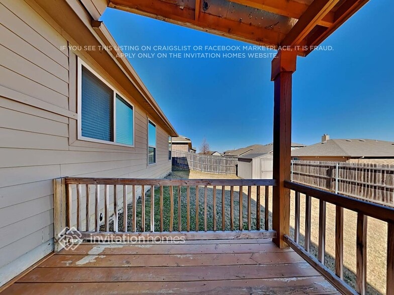 Building Photo - 3205 Peninsula Trail