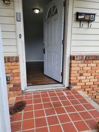 Building Photo - Wonderful Duplex