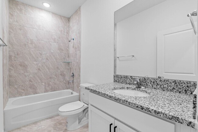Building Photo - 2024 Built 4/2 Single Family Home for Rent 10 minutes from Orlando International Airport