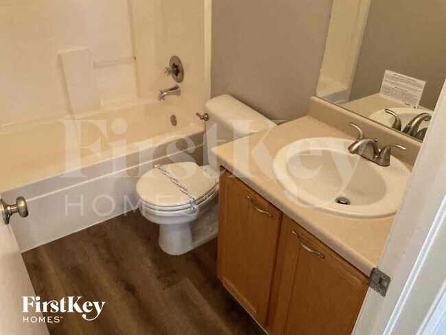 Building Photo - 5135 Nighthawk Pkwy