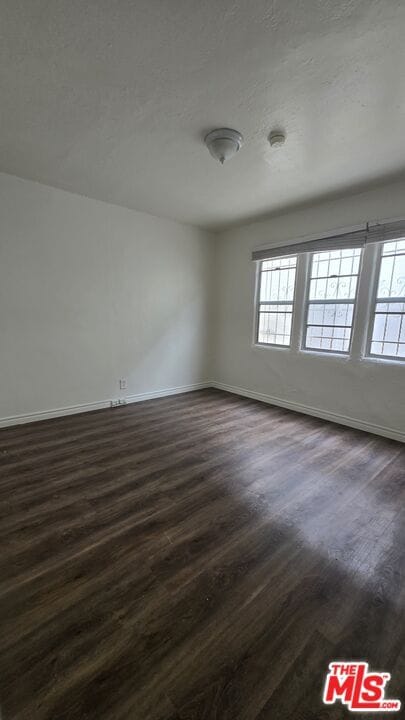 Building Photo - 1511 Reeves St