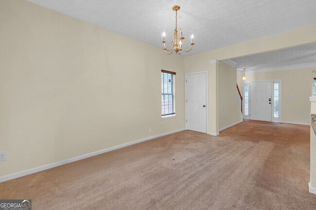 Building Photo - 5475 Hampton Ct