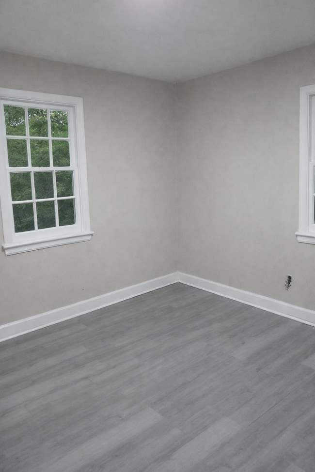 Building Photo - Cedar Drive