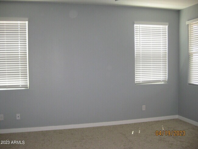 Building Photo - 3155 E Wild Dr