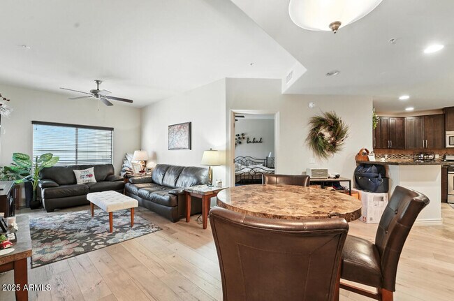 Building Photo - 5350 E Deer Valley Dr