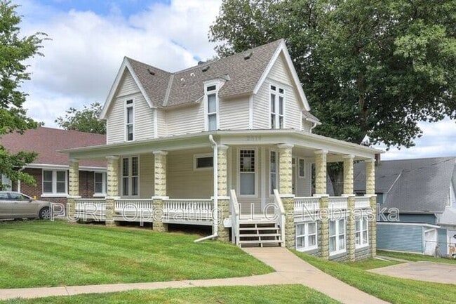 Building Photo - 2518 Woolworth Ave