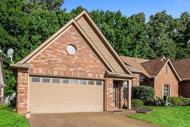 Building Photo - 1393 Marhill Cove