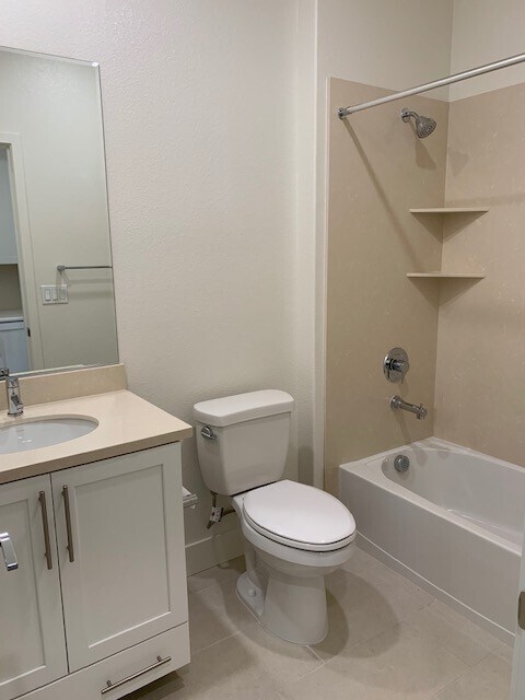 Building Photo - 3059 Threecastles Wy