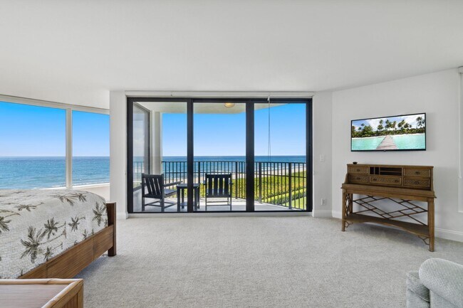 Building Photo - 2565 S Ocean Blvd