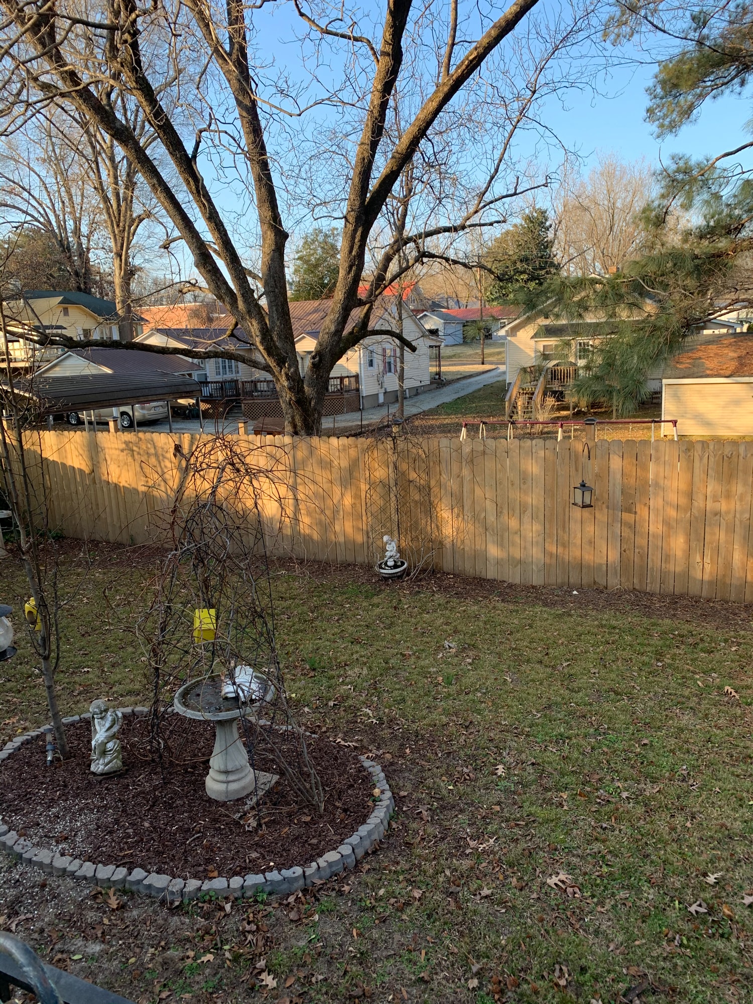 Building Photo - 608 Jackson St