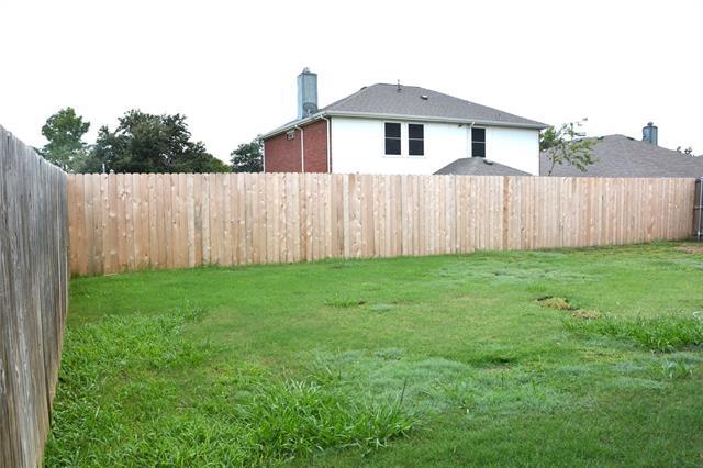 Building Photo - 9809 Carter Dr
