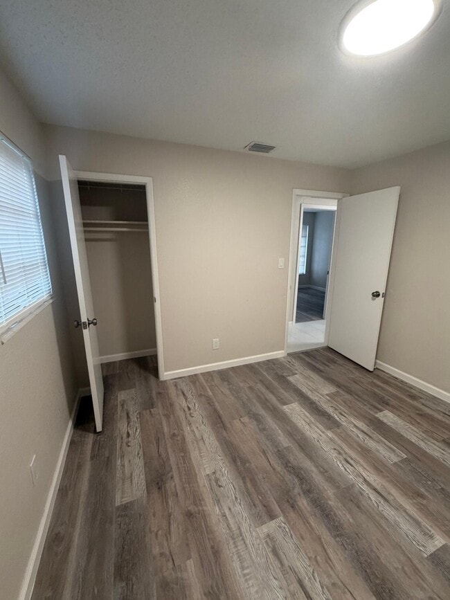 Building Photo - 3391 NW 18th Pl