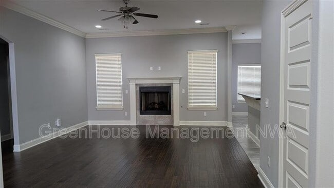 Building Photo - 4405 SW Eggersway Pl