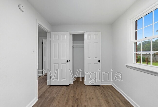 Building Photo - 2226 Florida Ave