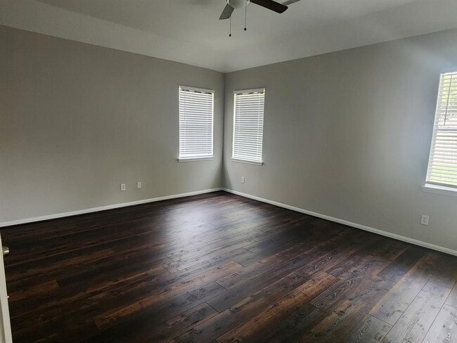 Building Photo - 6126 Starbrook Creek Dr