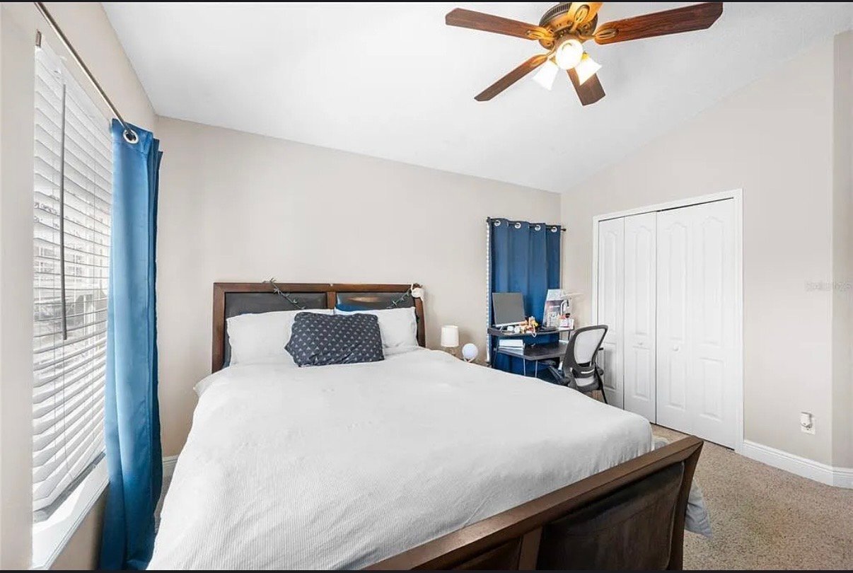 Building Photo - 10235 Cala Lily Trail