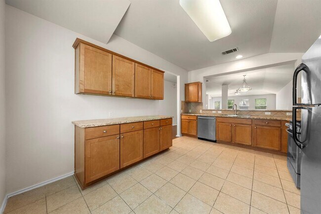 Building Photo - 9424 Castle Pines Dr