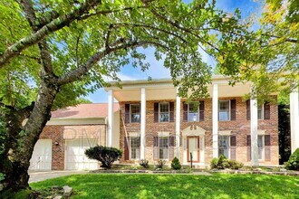 Building Photo - 14672 Brougham Way
