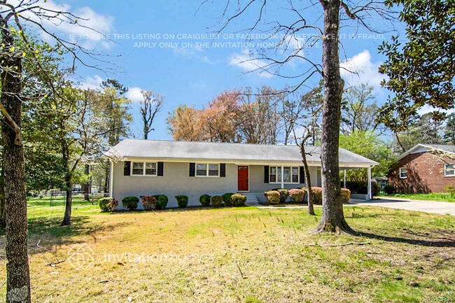 Primary Photo - 232 Sandlewood Dr