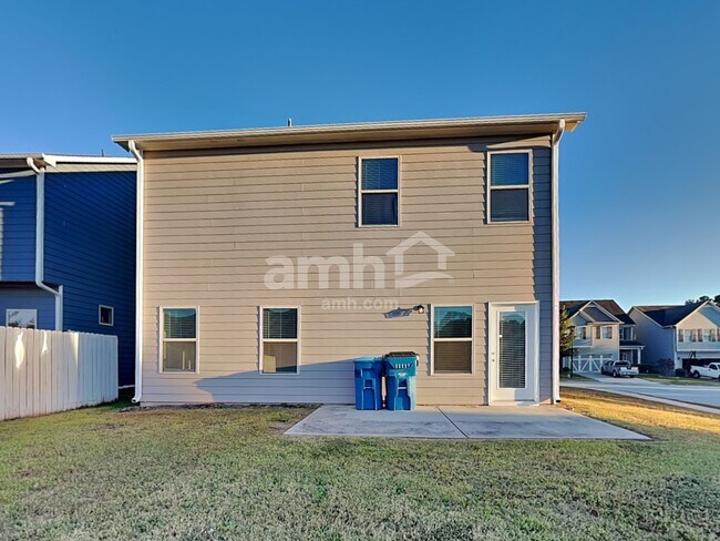 Building Photo - 460 Omnia Ridge Way