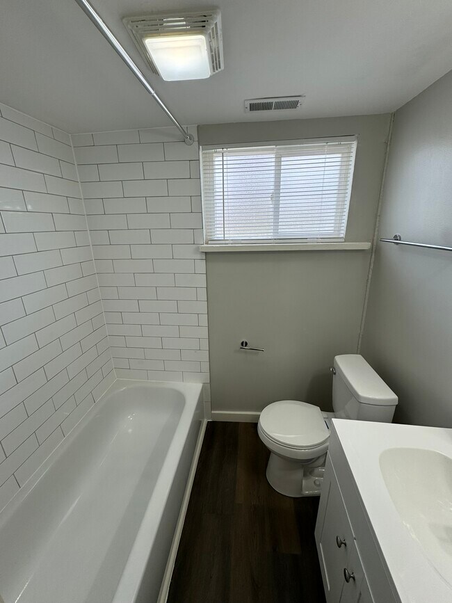 Building Photo - 1956 S 8th St