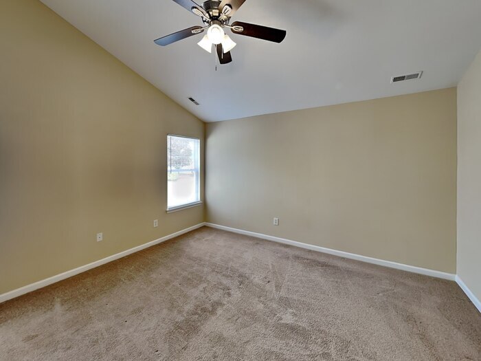 Building Photo - 3849 Wingdale Ct