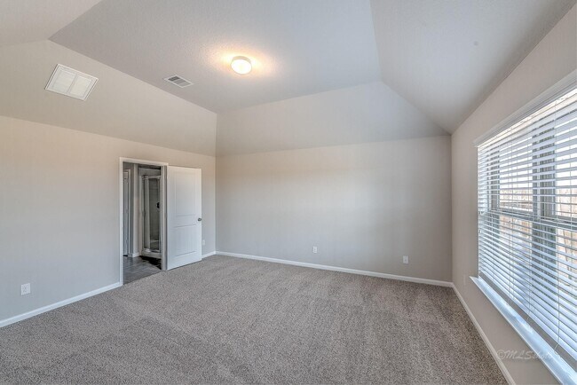 Building Photo - 29526 Patricias Wy