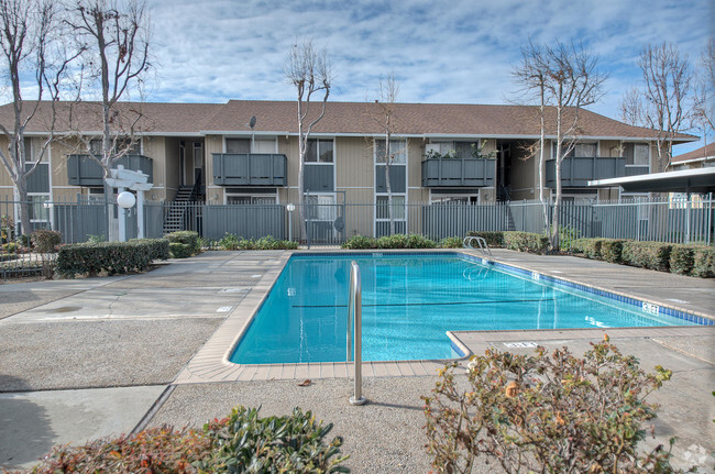 Building Photo - Bridge Bay Apartments