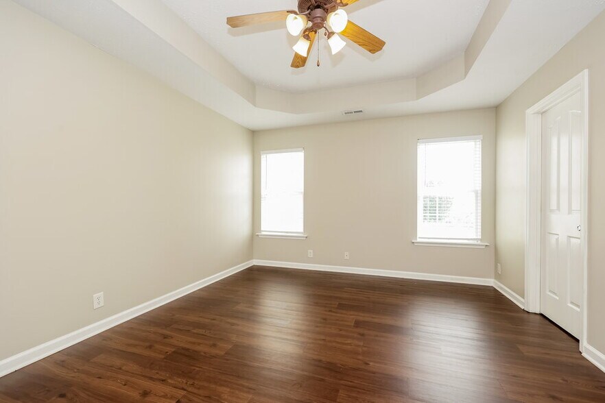 Building Photo - 1229 Shannon Ln