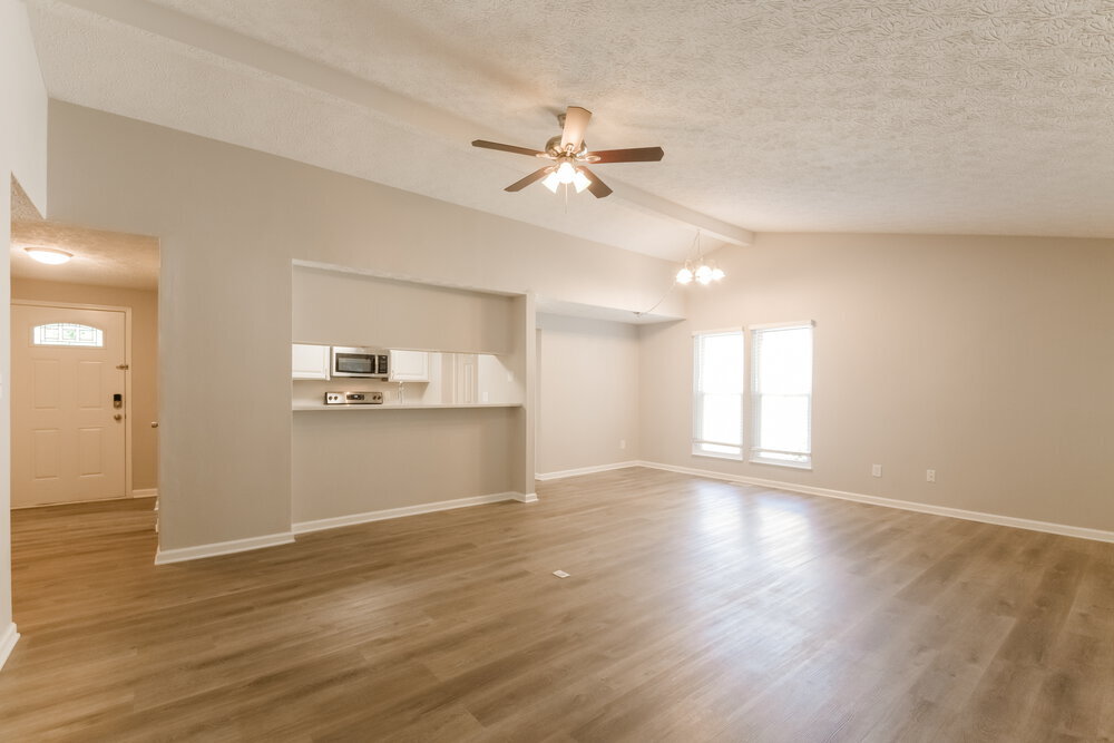 Building Photo - 4419 Deerview Ct