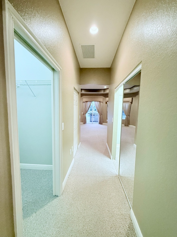 Building Photo - 15275 SW 38th St