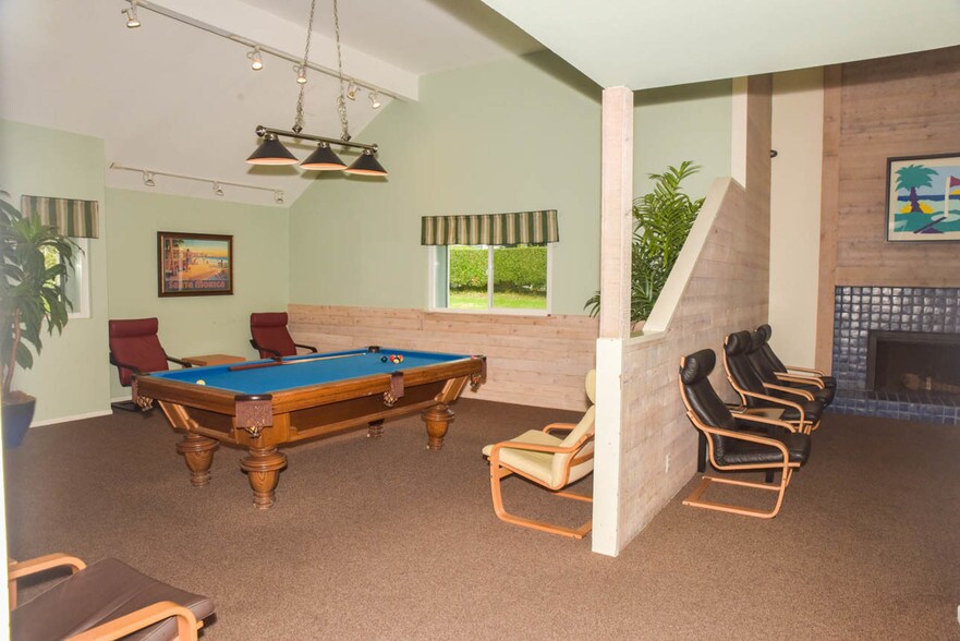 Pool table adjacent to dining area. In the Clubhouse. - 6000 Bixby Village Dr