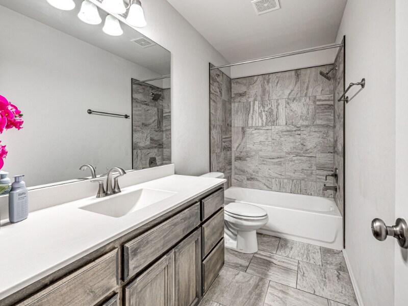 Building Photo - 3012 NW 184th Terrace