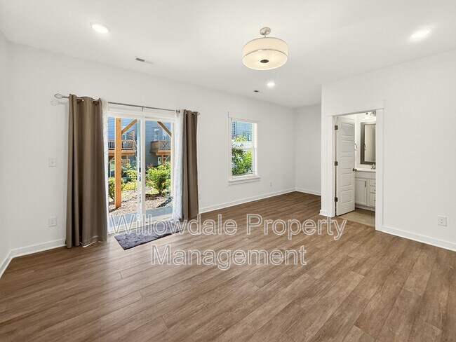 Building Photo - 1235 Corkery Ridge Ct