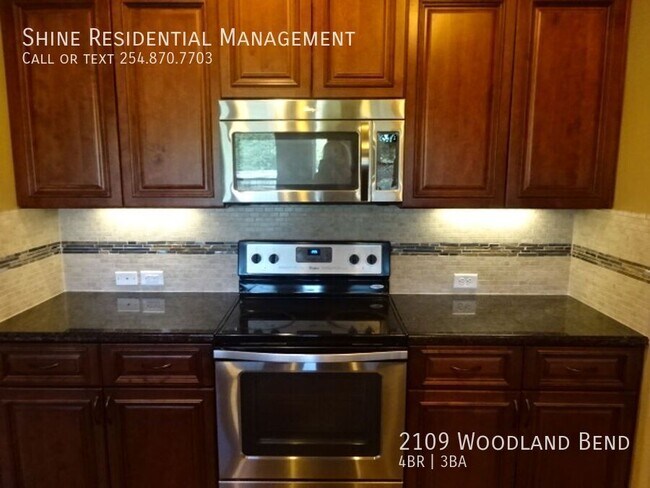 Building Photo - 2109 Woodland Bend Rd