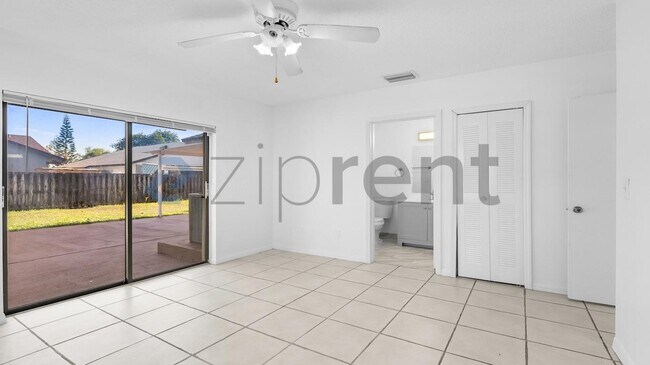 Building Photo - 16110 SW 300th St