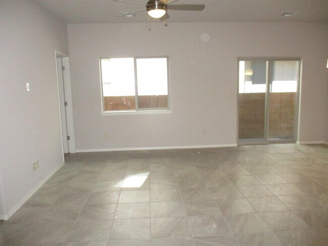 Building Photo - 8750 Sevano Cir NE