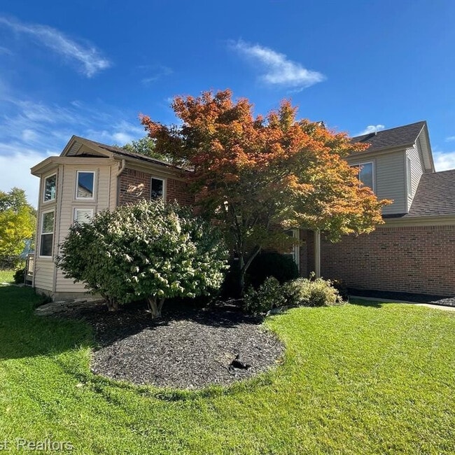 Building Photo - 1438 Rand Rd