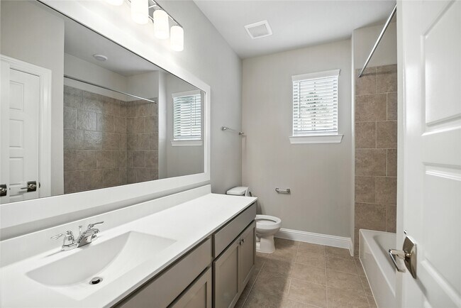 Building Photo - 4338 Victoria Pine Dr