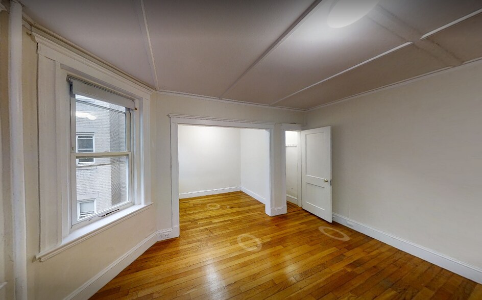 Building Photo - 1195 Boylston St