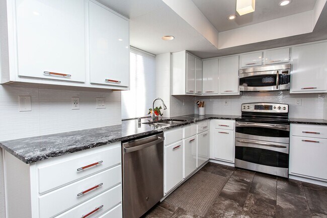 Building Photo - Coming Soon – Spacious 4-Bedroom, 2-Bath H...
