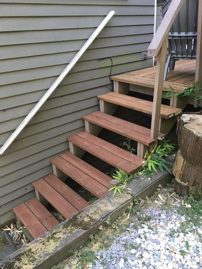 Building Photo - Ward Apartments LLC