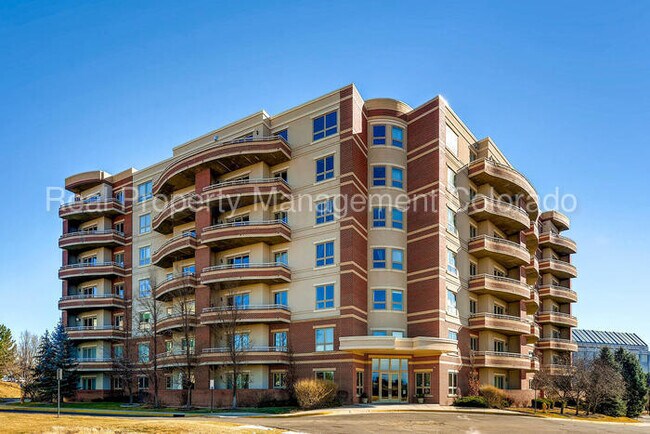 Building Photo - 4875 S Monaco St